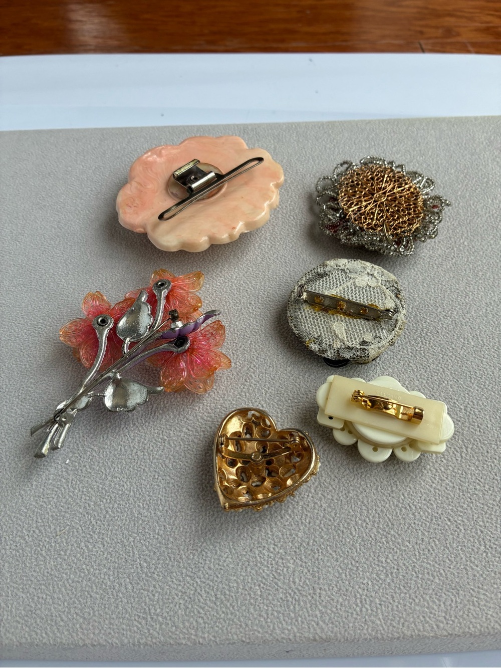 Vintage Mix of Acrylic and Handmade Jewelry Lot - Picture 9 of 9